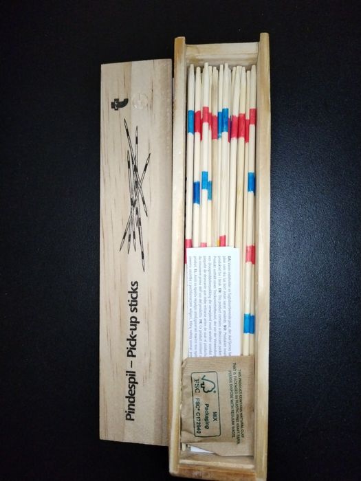 Mikado novo madeira