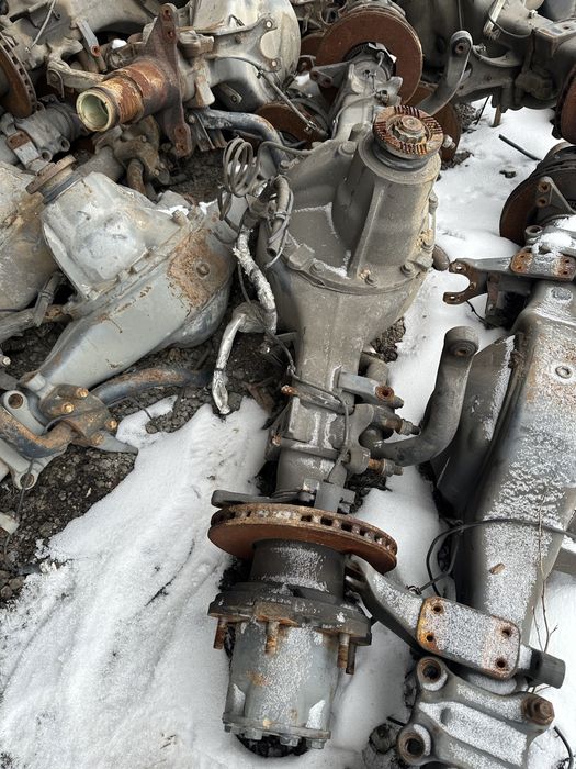 Мост, ступіца, полуось Mercedes Vario