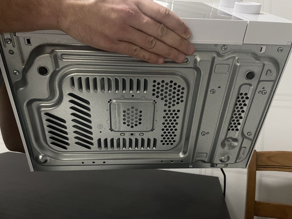 Microondas como novo