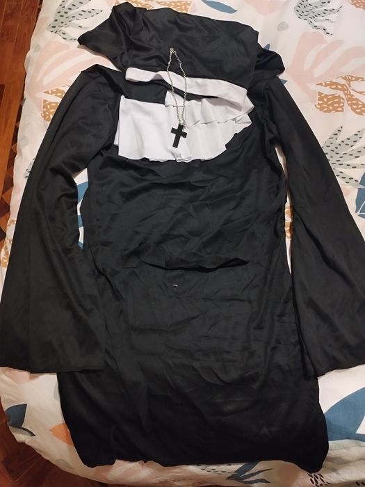 Fato de Carnaval de Freira - Tamanho M