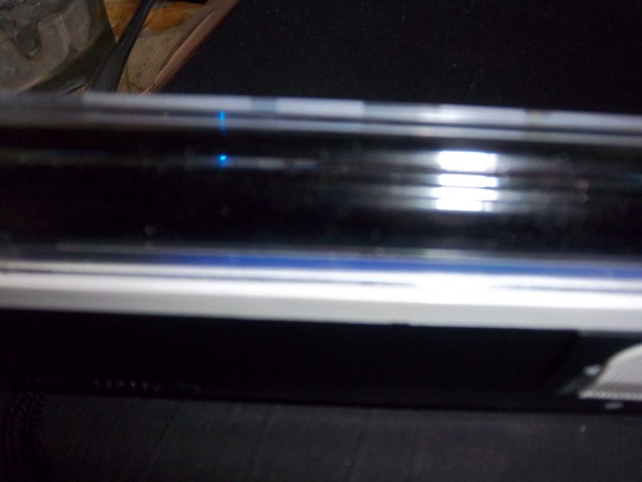 Ультрафиолетовый мобильный детектор бумажных денег