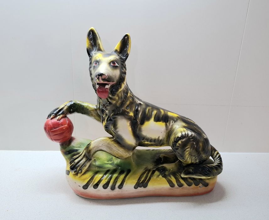 Estatueta Lobo de Alsacia