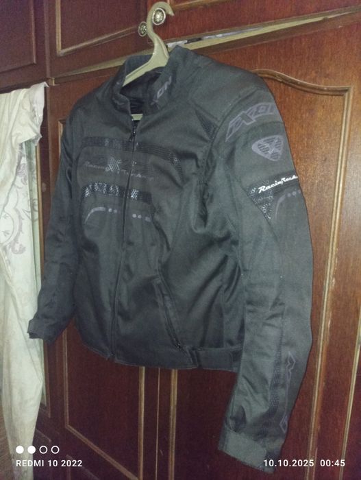 Жіноча мото куртка IXON