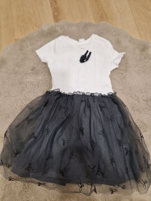 Sukienka Smyk rozm. 122