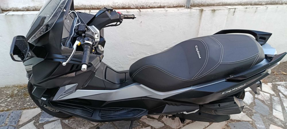 SYM CRUISYM 300 - Com garantia de fábrica até fevereiro de 2028