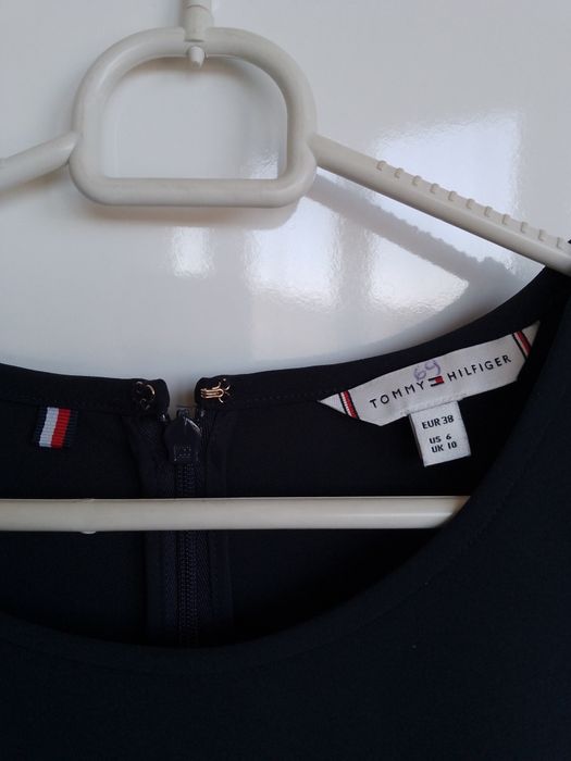 Sukienka Tommy Hilfiger roz 38