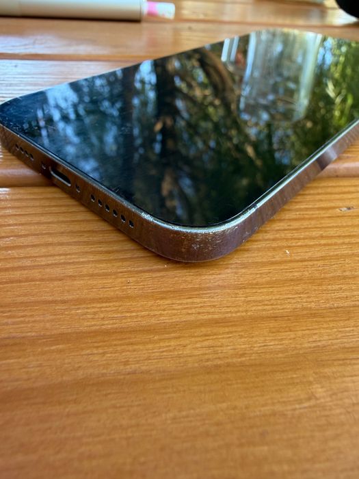 iPhone 14 Pro Max + AirPods 4 (ANC)