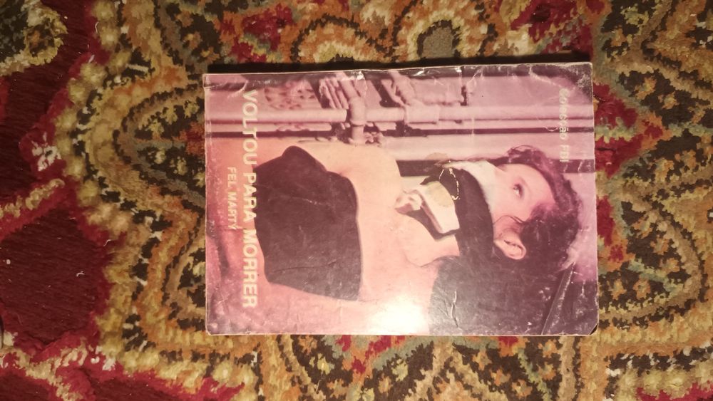 Lote de livros antigos