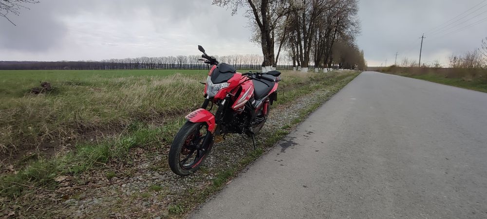 ПРОДАЄЦЯ Спарк р 27