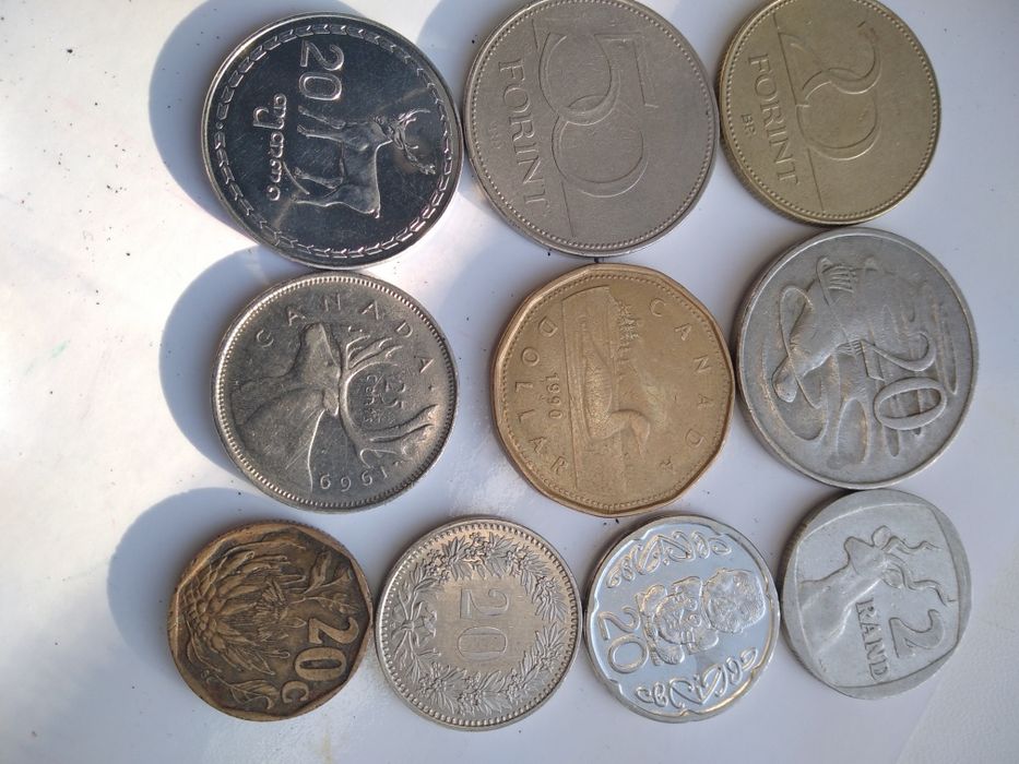 обминяю монеты всего мира разных стран предлагаю обмен на монеты