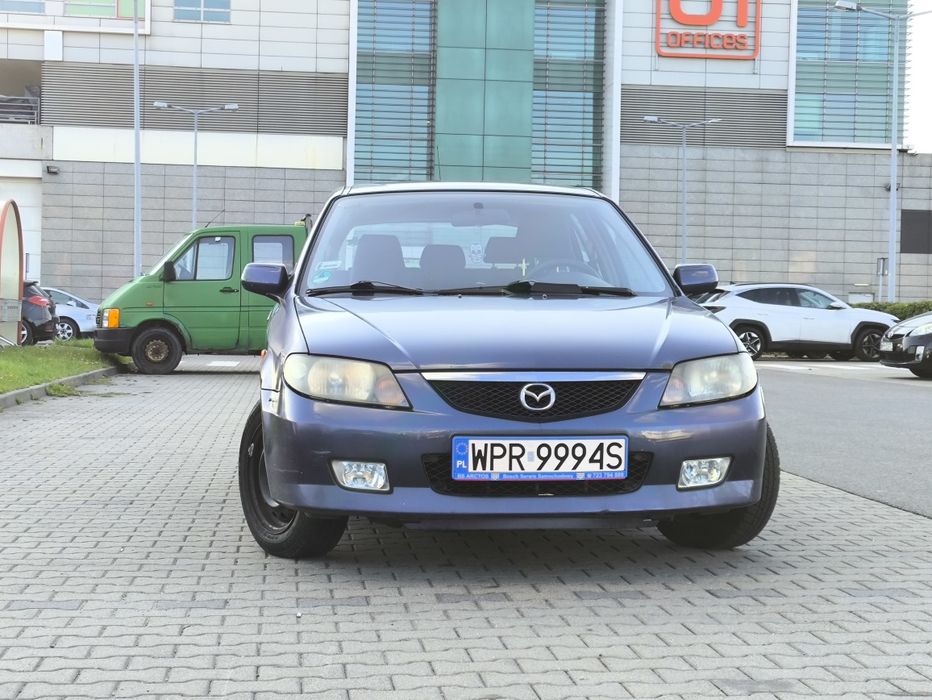 Mazda 323F 1.6 2003