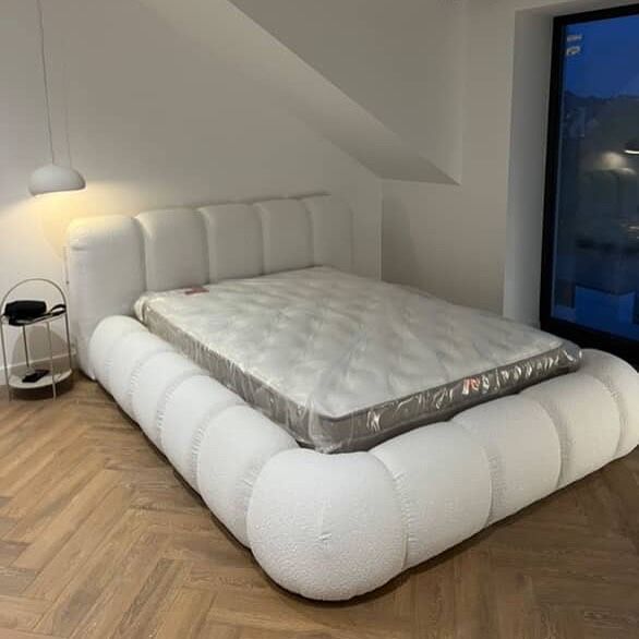 Сучасні якісні ліжка від виробника.