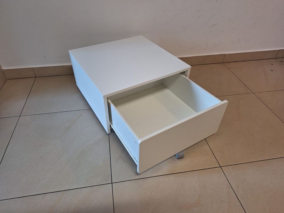 IKEA biała szafka na kółkach z szufladą 52x53 cm