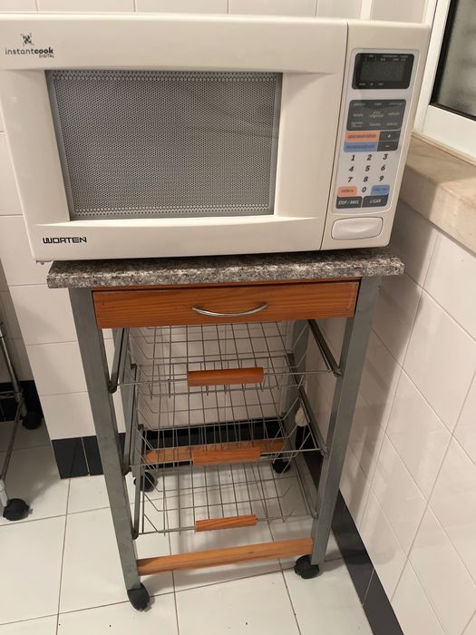 Micro ondas worten instantcook digital com estante