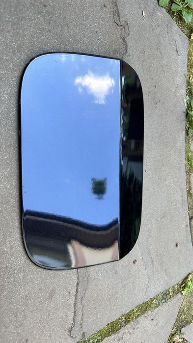 Лючок бензобака