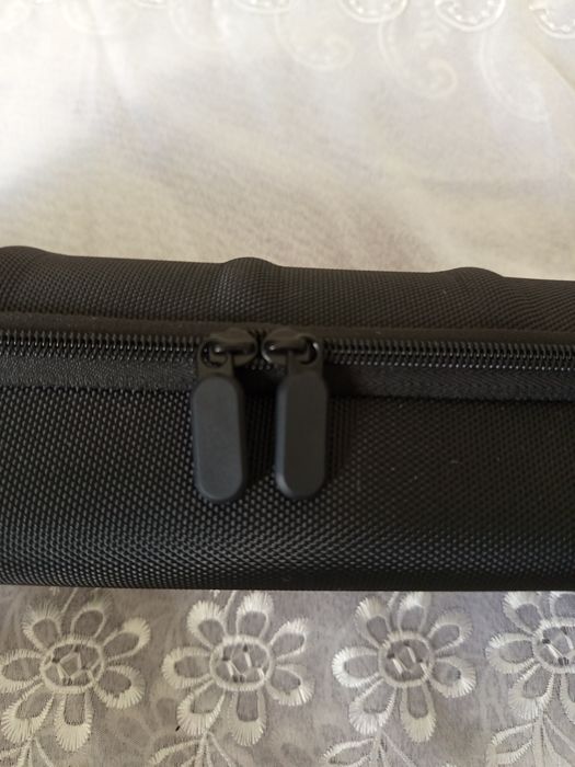 Caixa organizadora para 5 relógios.