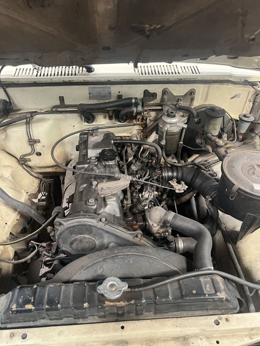 Toyota Hilux 2.4D