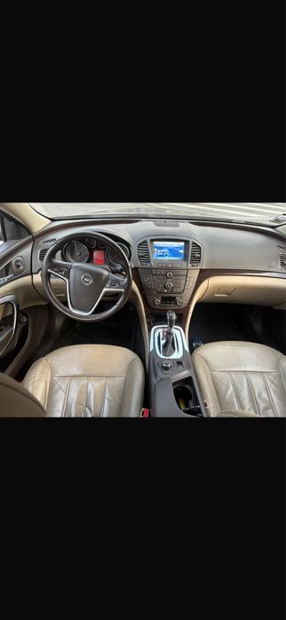 Opel insignia 2.0cdti 2011 full extras cx aitomatica