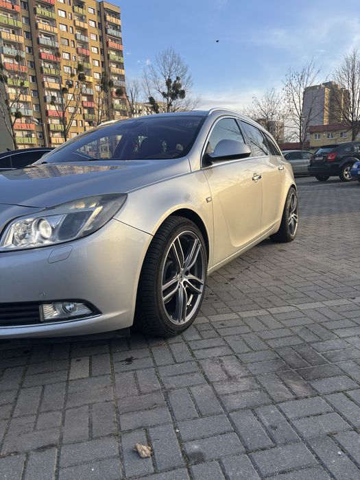Opel Insignia 2009 2.8T V6 260km
