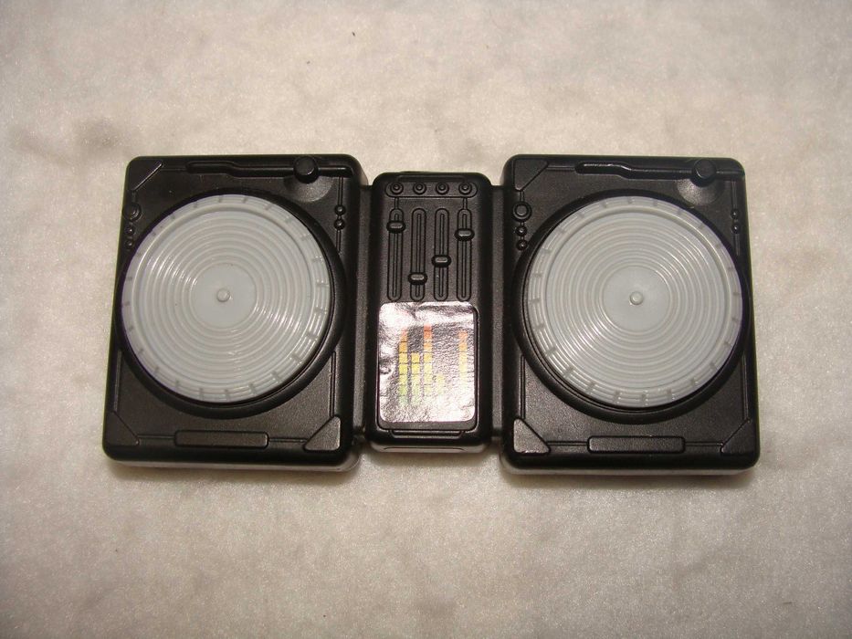 Brinquedo Caixa de Dj - McDonalds 2009