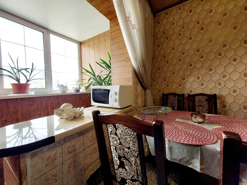 2х.просп.Бажана 9Д.Уютная квартира ,ухоженная.ДЕРЖПРОГРАМИ.