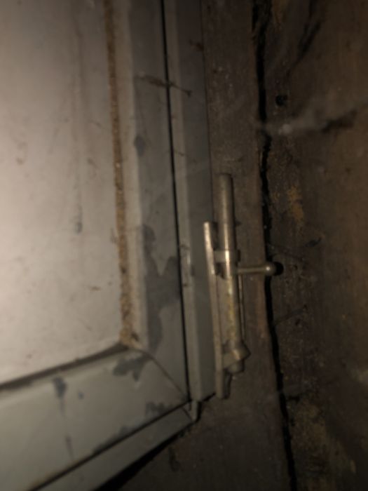 Двері металеві 2*0,9 м металические залізні вхідні 2 шт