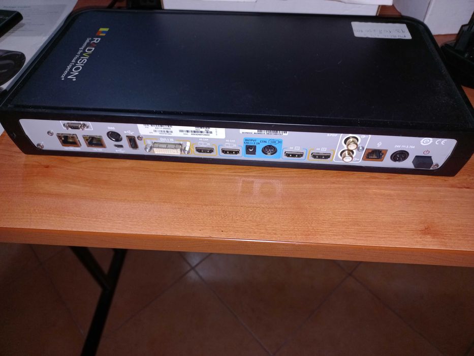 Sistema de video conferência profissional