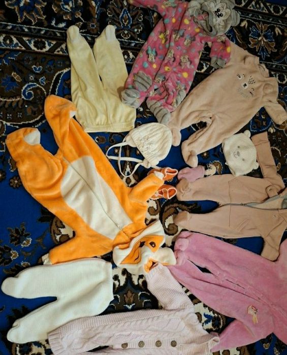 Пакети речей для немовляток до року