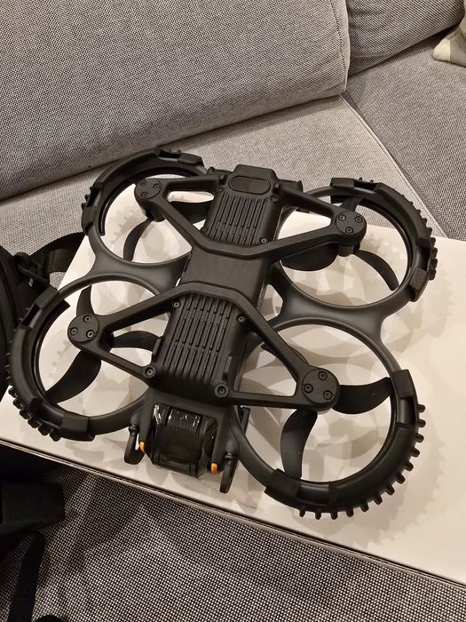 DJI Avata 2 Fly More Combo