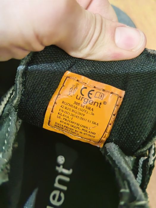 Buty robocze z blachą