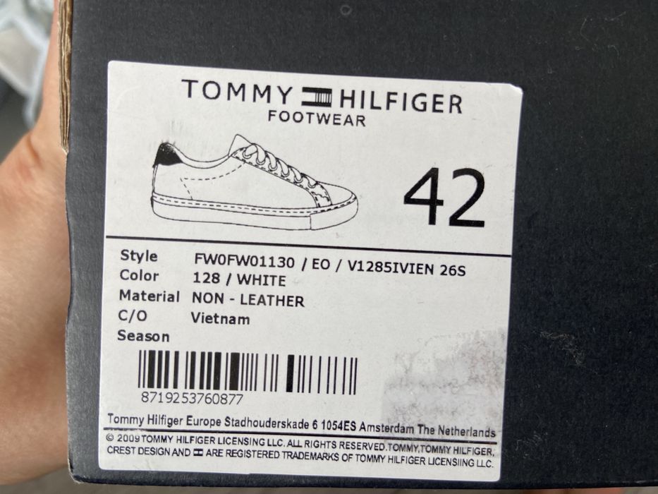 Tommy Hilfiger r 42 trampki biale meskie skorzane