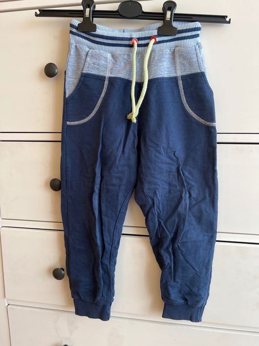 Spodnie dresowe chłopięce