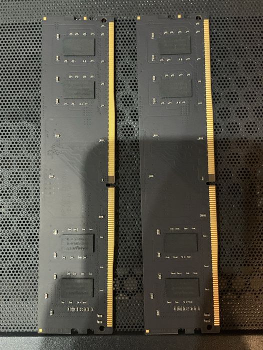 Продам оперативную память,Комплект !