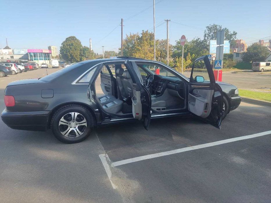 Своя Ауди А4, Audi A8, 4,2; газ/бензин.