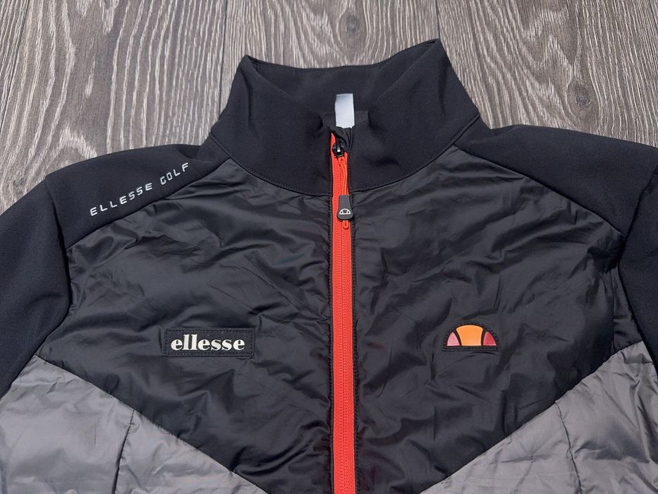 Ellesse куртка спортивна чоловіча , слфтшел , вітровка  М