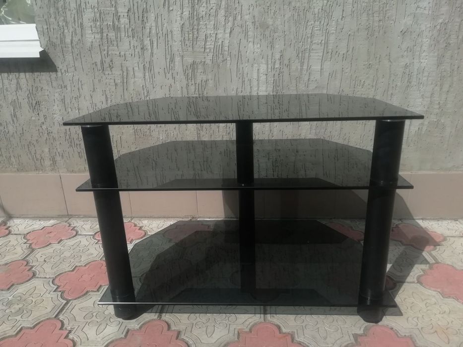 стол под телевизор