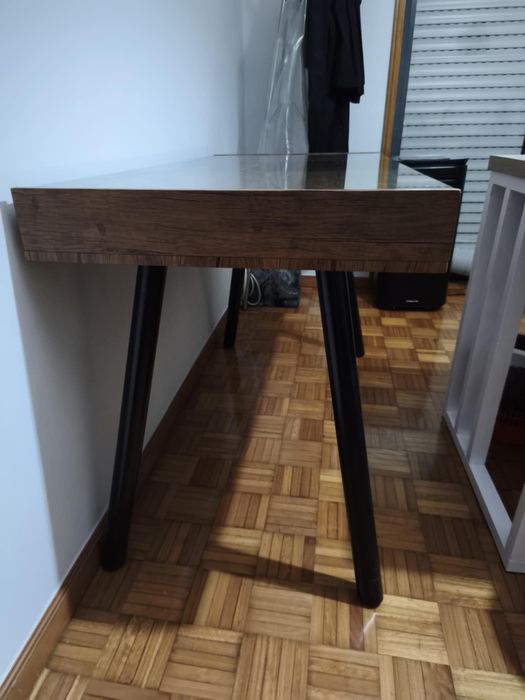 Mesa secretária madeira