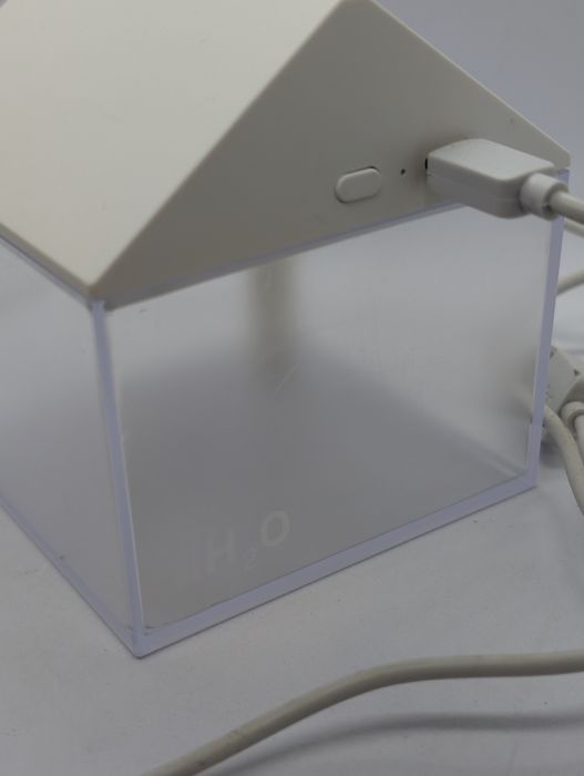 Nawilżacz powietrza rozpylacz zapachów domek na USB