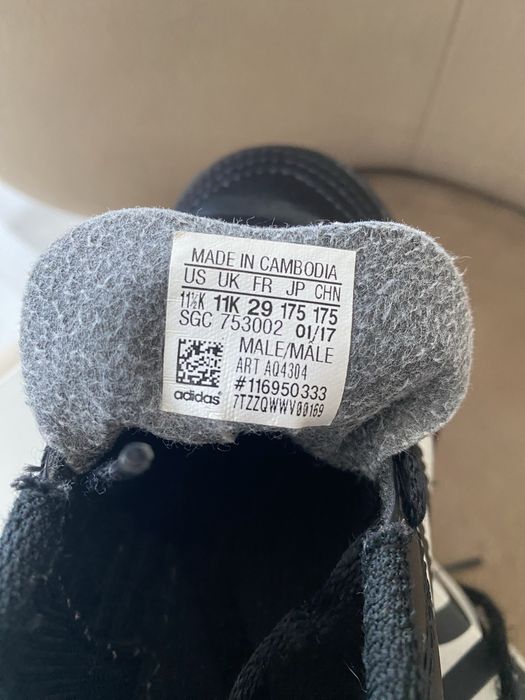 Футзалкі кросівки adidas оригінал