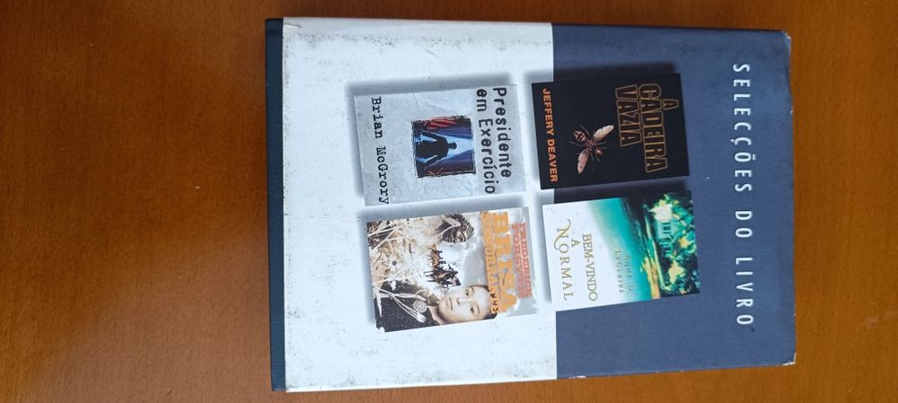 Livros com vários temas