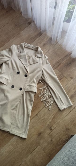 Płaszcz płaszczyk frędzle frędzelki cowboy styl kowbojski M lekki imit