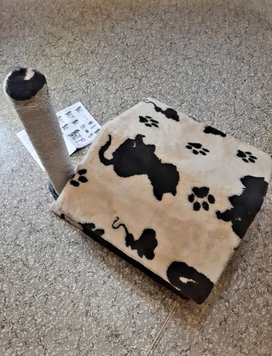 Домик для кота с когтеточкой