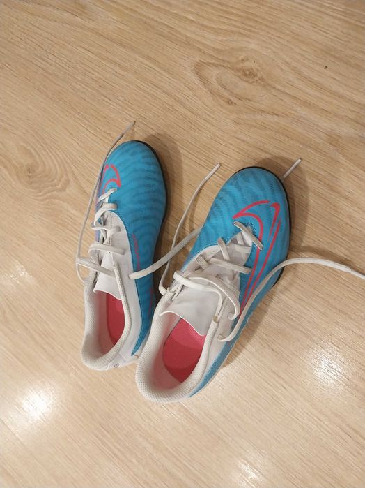 Chuteiras nr 32 - nike