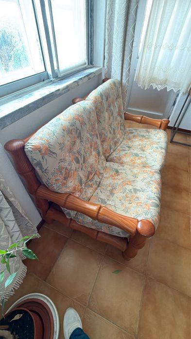 Sofa dois lugares em excelente estado