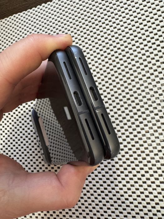 Класні Pixel 8 128 оригінал без ремонтів