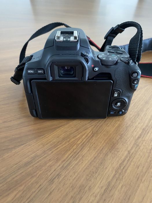 Câmera/Máquina Fotográfica Canon 250d