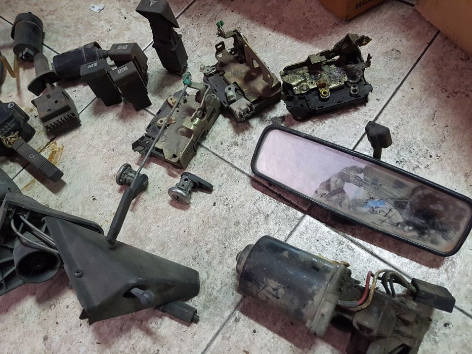 Renault Super 5 espelho retrovisor distribuidor farolim botao manete