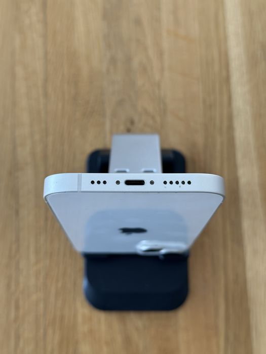 iPhone 13 Starlight 128GB super stan!