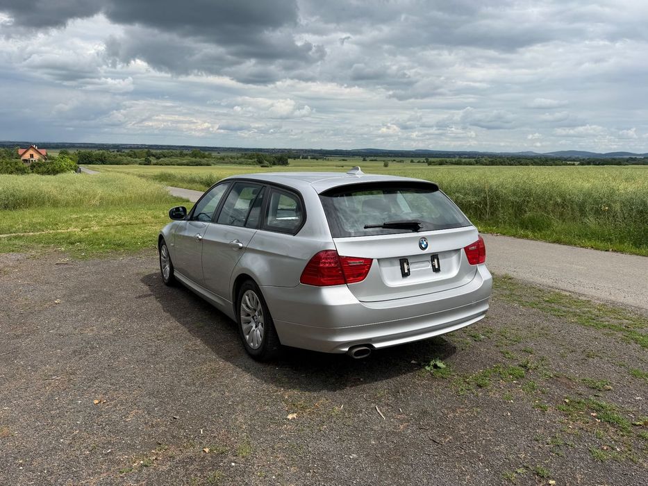 BMW Seria 3 Polift Nawigacja Niski Przebieg