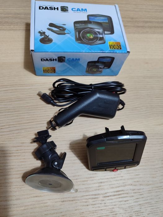 Câmera automotiva nova / Dash cam